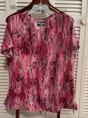 Butter-Soft Pink Snake-Print Short Sleeve Scrub Top